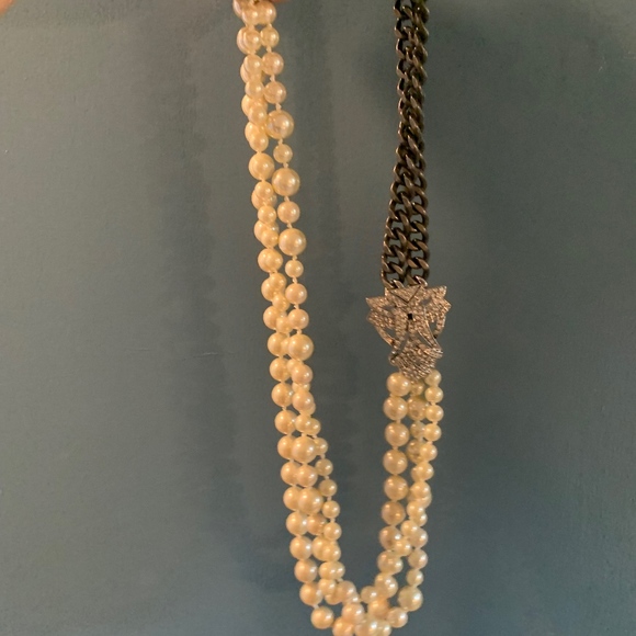Stella and Dot Daisy Pearl Necklace - Picture 1 of 6